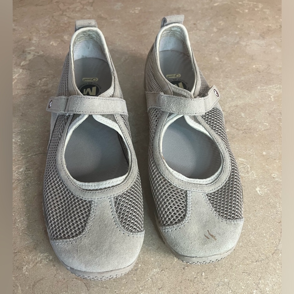 Women's Casual Merrell Mary Jane Comfort Shoes in Light Gray